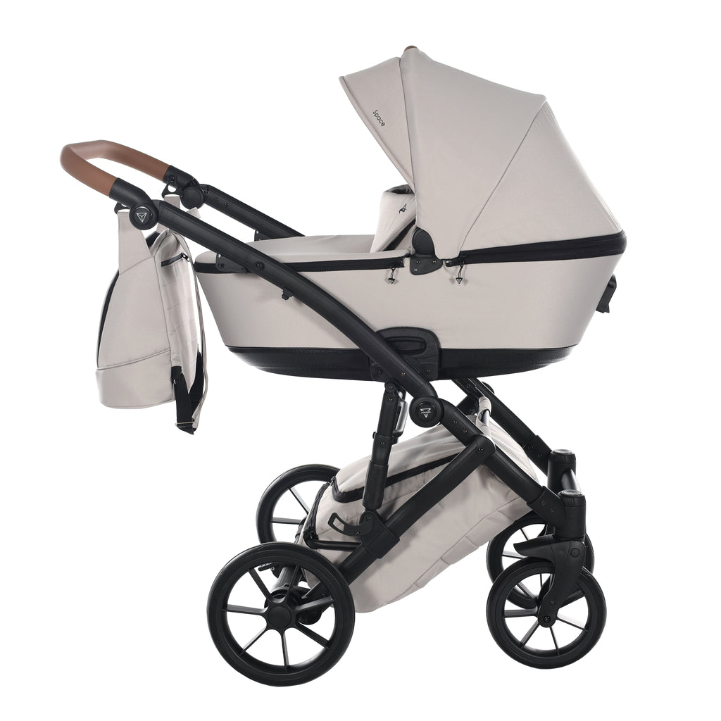 Carro de Bebe Junama Space Beig 02