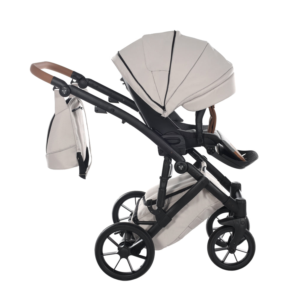 Carro de Bebe Junama Space Beig 02